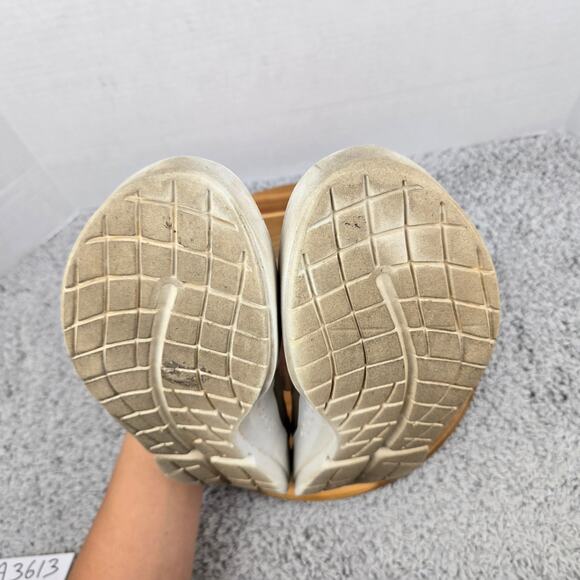 Oofos Womens 10 Oomg eeZee Low Top Taupe Recovery Comfort Casual Slip On Shoe - Picture 10 of 12